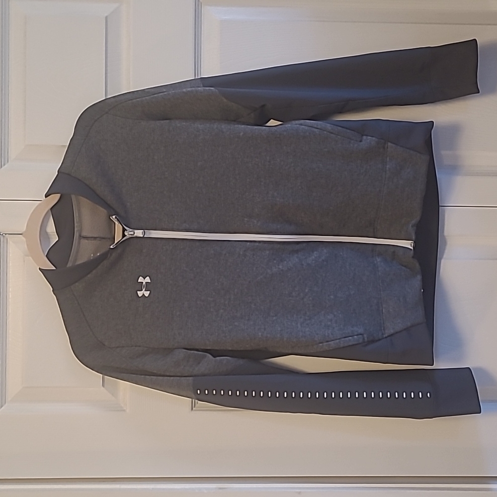 Under Armor light weight zip up